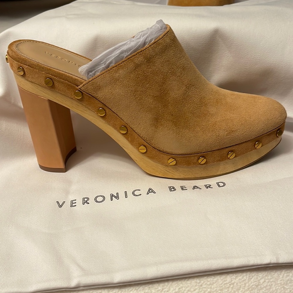 VERONICA BEARD
Grita Suede Stud Clog Mules
